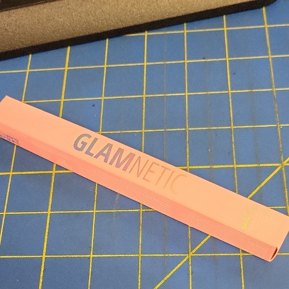 Glamnetic 3 in 1 Brow It All Eyeliner New Blonde - Picture 1 of 1